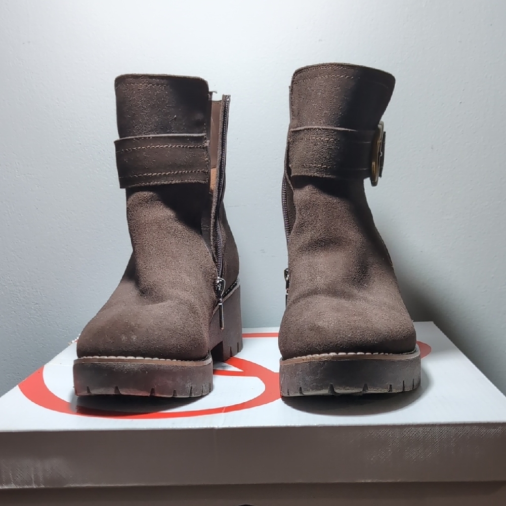 Blondo Chocolate Suede Boots - 9M